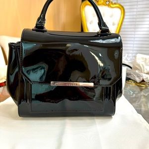 Guess patent leather handbag